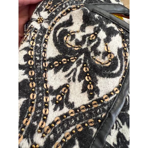 Chicos Soft Black & White Print Jacket Blazer Gold Accents, Faux Leather Trim - Picture 6 of 9